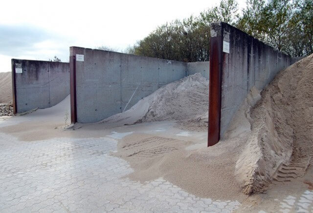 Grus og sand i trailer fra FC Beton – sand og grus til byggeri, belægning og haveprojekter